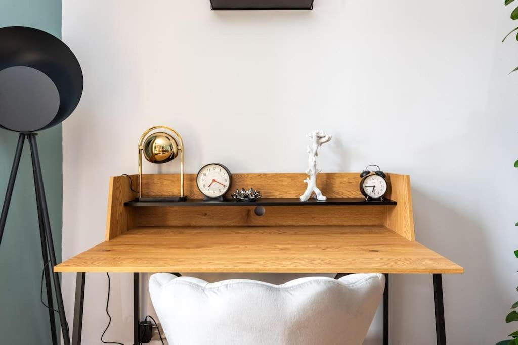 Appartamento Harbourside Haven - Stylish Retreat In Hotwell - Free Parking Bristol Esterno foto