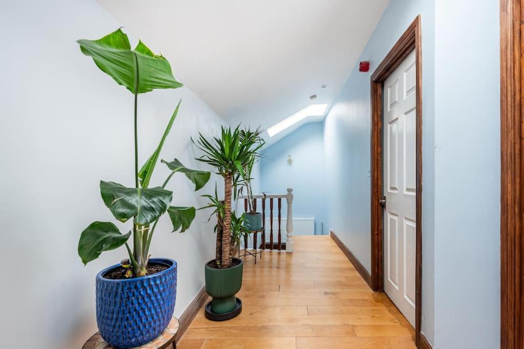 Appartamento Harbourside Haven - Stylish Retreat In Hotwell - Free Parking Bristol Esterno foto