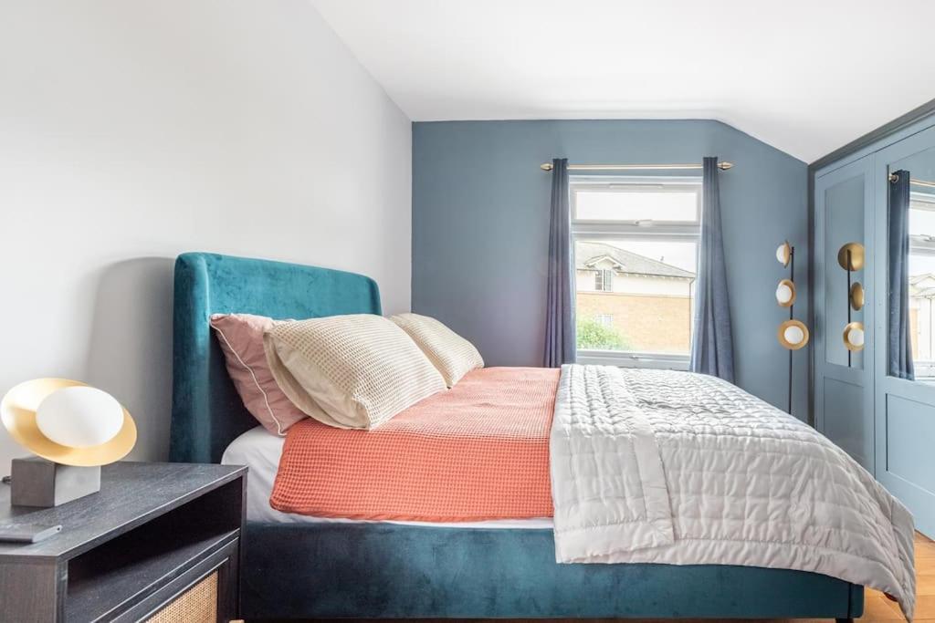 Appartamento Harbourside Haven - Stylish Retreat In Hotwell - Free Parking Bristol Esterno foto