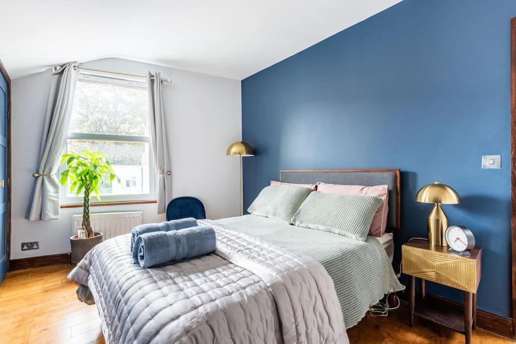 Appartamento Harbourside Haven - Stylish Retreat In Hotwell - Free Parking Bristol Esterno foto